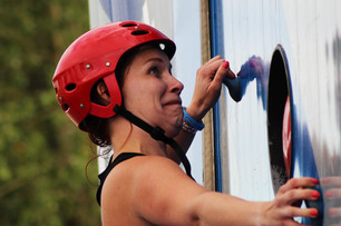 WipeOut Sucker Punch vrouw