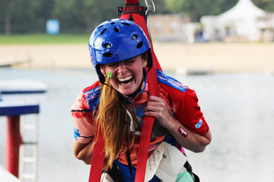 WipeOut hangende vrouw