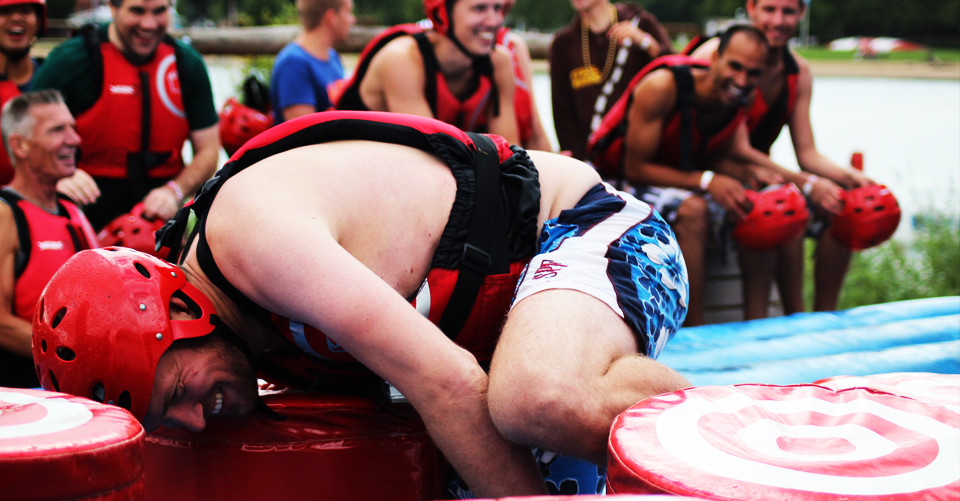 WipeOut Dizzy Dummy man lachend